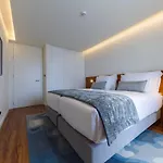 The Shipyard - Angra 4* Angra do Heroismo