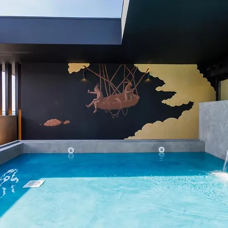 Aparthotel The Shipyard - Angra