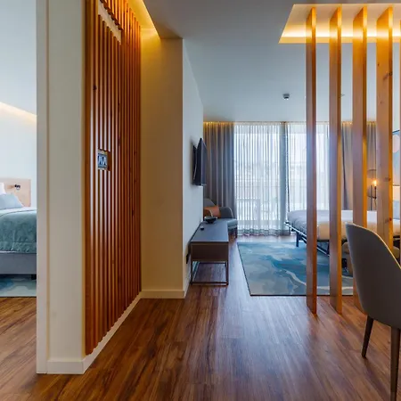 The Shipyard - Angra Aparthotel Angra do Heroísmo