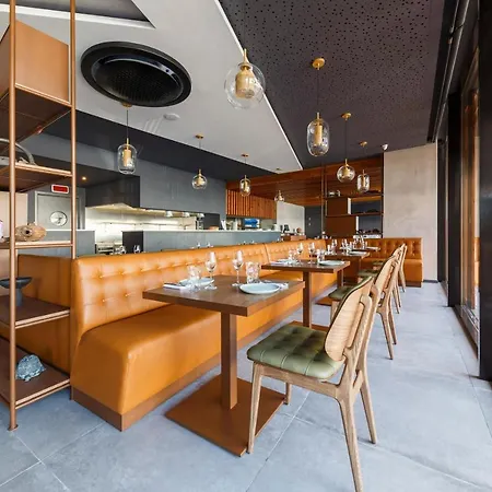 The Shipyard - Angra 4* Ангра-ду-Эроижму