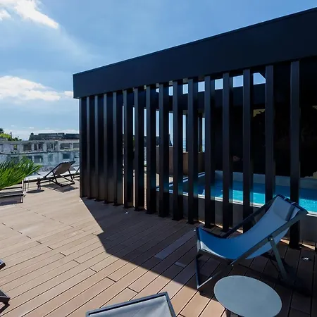 Hotel apartamentowy The Shipyard - Angra