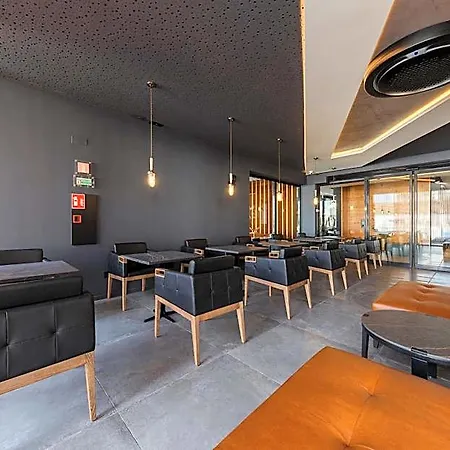 The Shipyard - Angra Aparthotel 4*