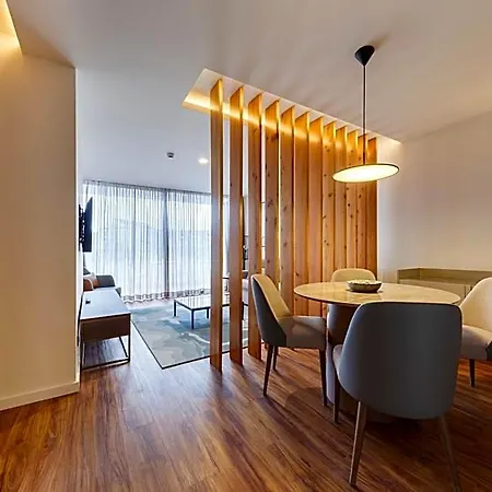 Apartahotel The Shipyard - Angra