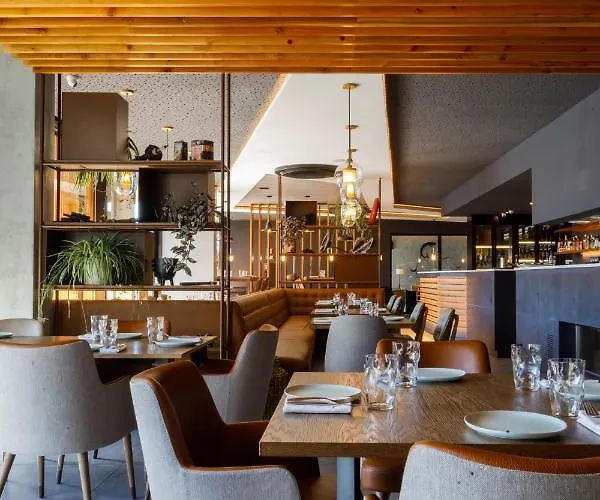 Aparthotel The Shipyard - Angra 4*