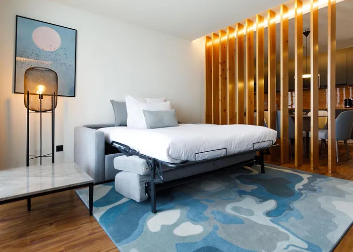 The Shipyard - Angra Angra do Heroísmo