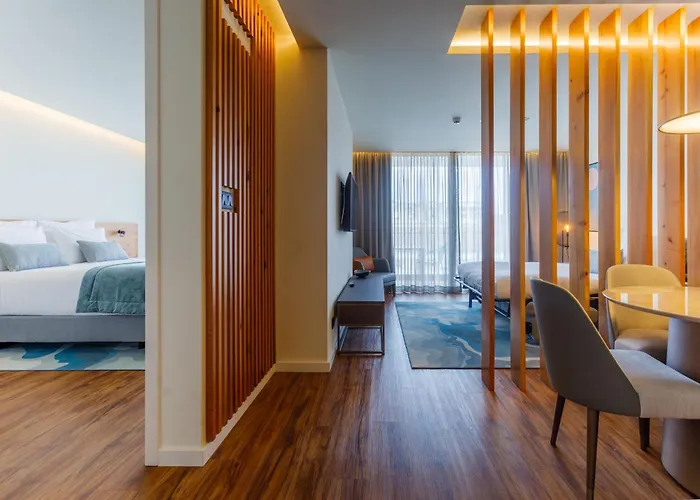 The Shipyard - Angra Aparthotel Angra do Heroismo