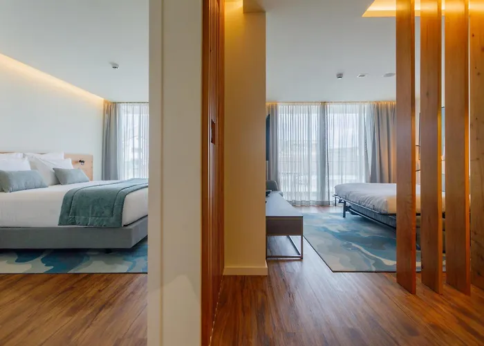 The Shipyard - Angra 4*